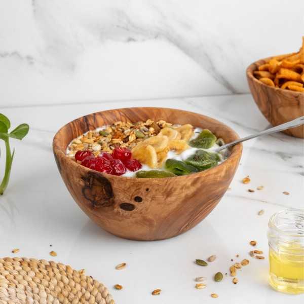 Round Olive wood bowl 14 cm